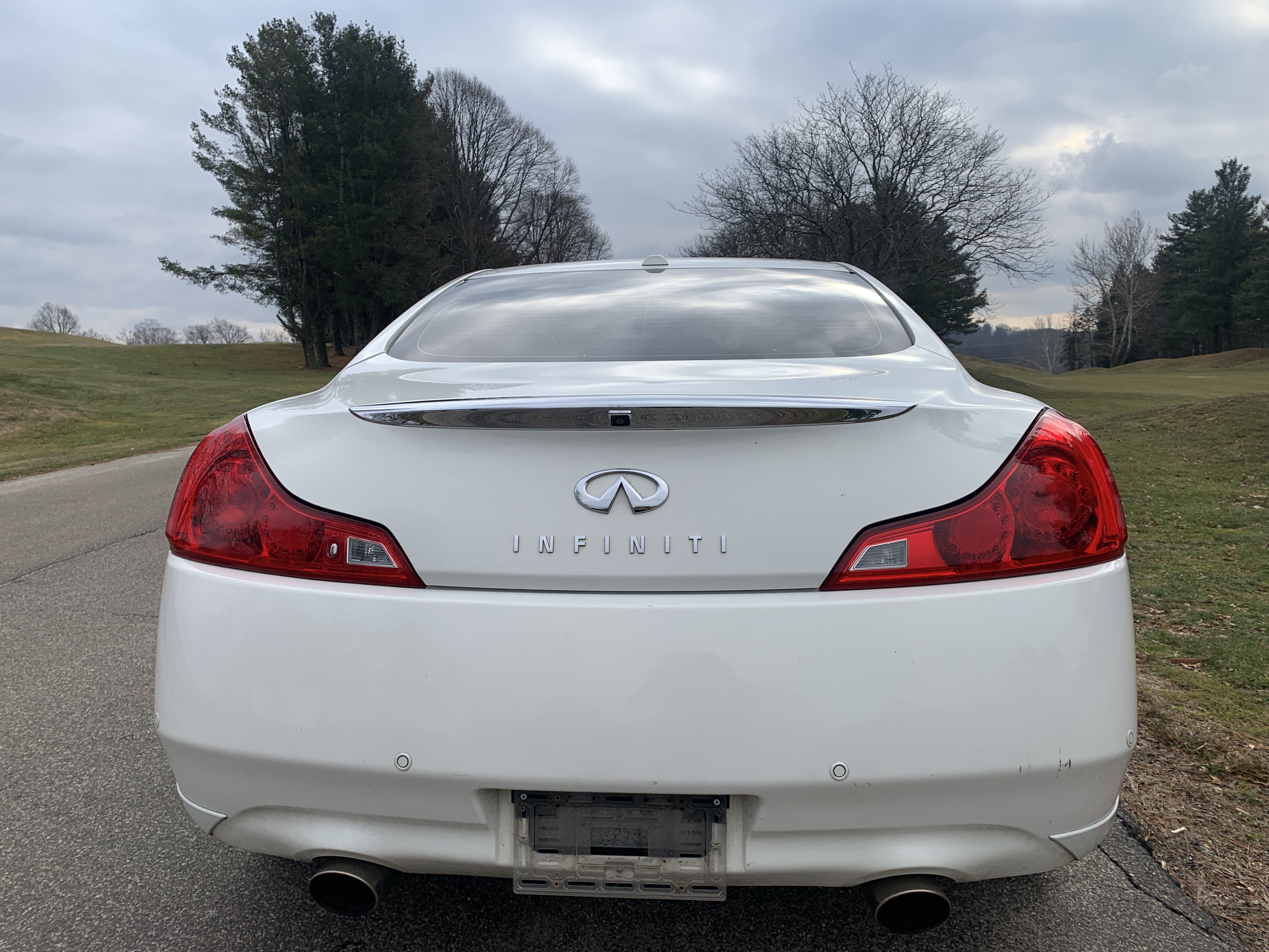 2014 Infiniti Coupe Q60 3.7 AWD 133K 330HP LOADED Excellent Condition SPORT TRIM -  Modern Tech - Serious VQ Power — photo 6